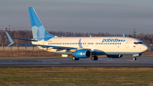 VP-BPK:Boeing 737-800:Air 2000
